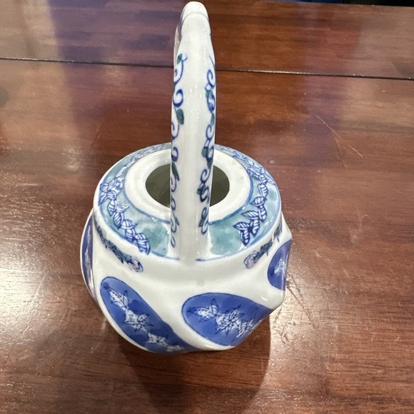 Vintage Blue Floral Tea Pot Missing Kid Used As A Flower Pot - Picture 5 of 6